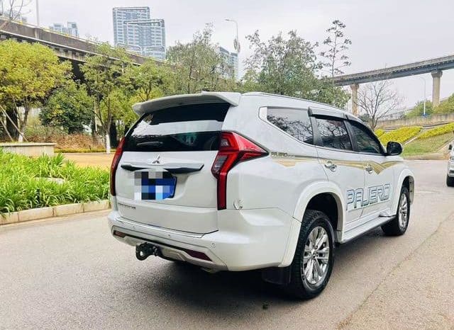 
								Mitsubishi Pajero Sport, 2020 full									