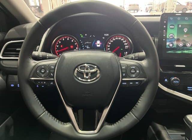 
								Toyota Camry, 2023 full									
