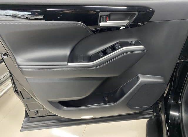 
								Toyota Highlander (III), 2022 full									