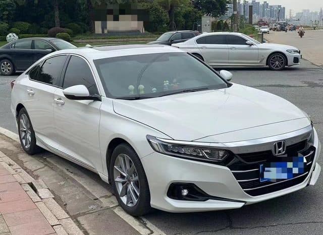 
								Honda Accord, 2022 full									
