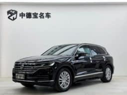 67dd7516e7525 Volkswagen Touareg, 2020
