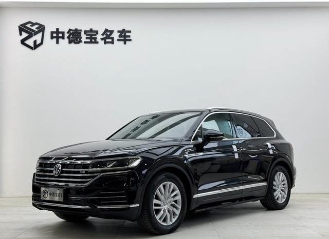 67dd7516e7525 Volkswagen Touareg, 2020