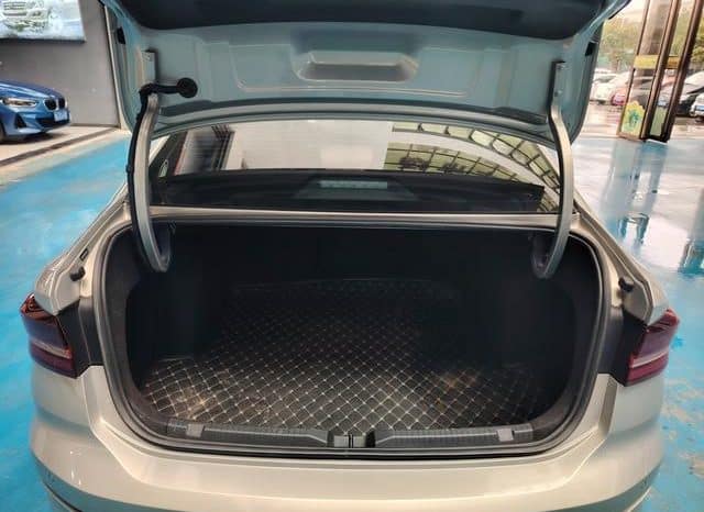 
								Volkswagen Golf 7 (Lavida), 2021 full									