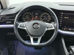 
										Volkswagen Touareg, 2020 full									