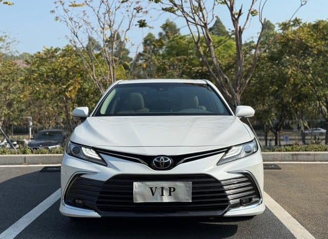 
								Toyota Camry, 2023 full									