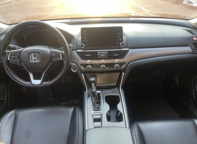 
								Honda Accord, 2021 full									
