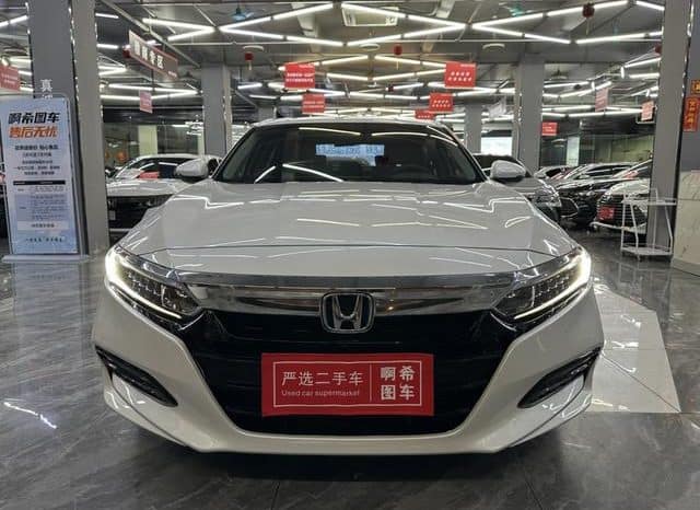 
								Honda Accord, 2021 full									