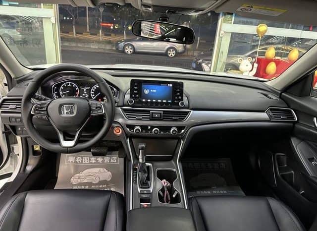 
								Honda Accord, 2021 full									
