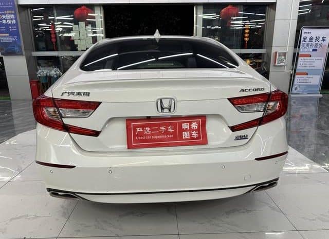 
								Honda Accord, 2021 full									