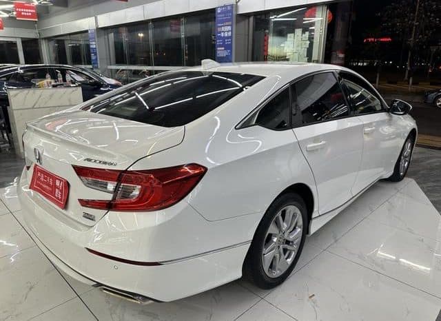 
								Honda Accord, 2021 full									