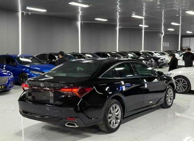 
								Toyota Avalon, 2021 full									