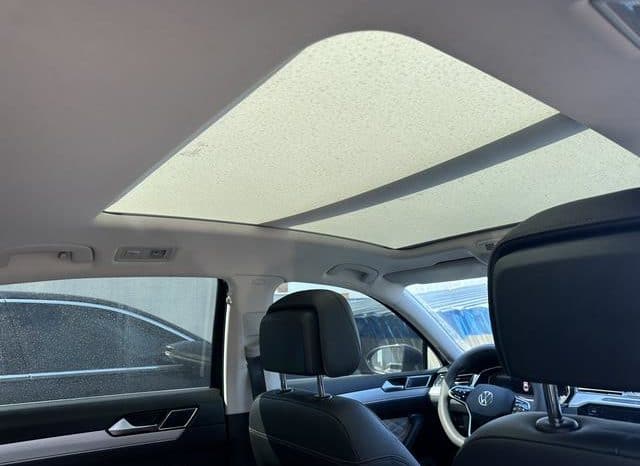 
								Volkswagen Magotan, 2022 full									