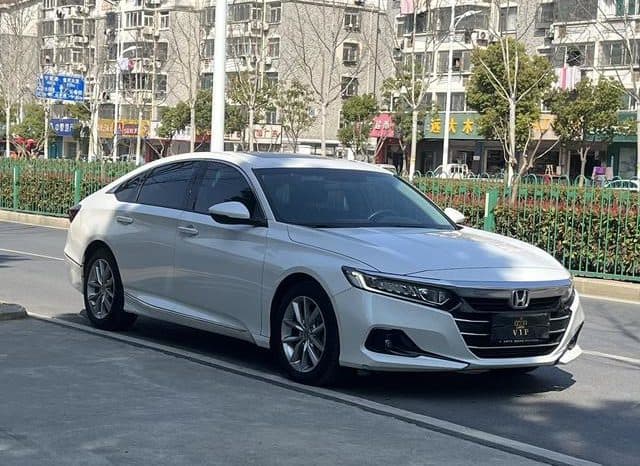 
								Honda Accord, 2022 full									