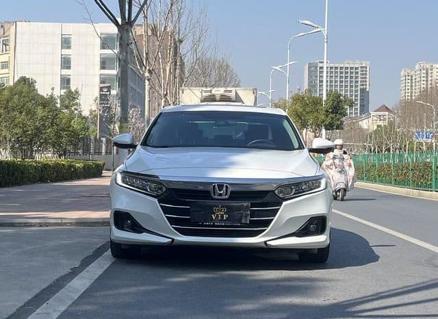 
								Honda Accord, 2022 full									