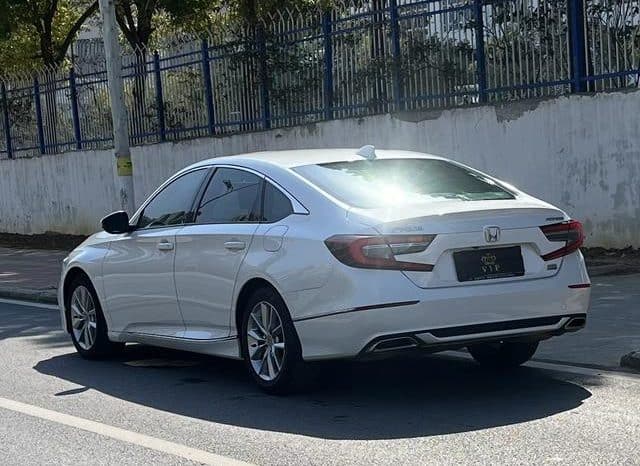 
								Honda Accord, 2022 full									