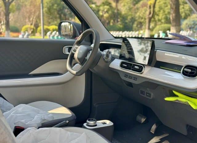 
								Geely Panda, 2025 full									