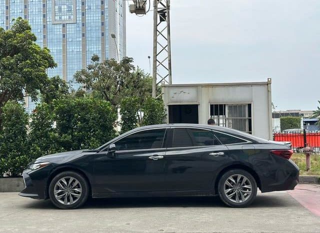 
								Toyota Avalon, 2022 full									
