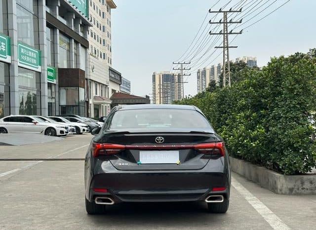 
								Toyota Avalon, 2022 full									