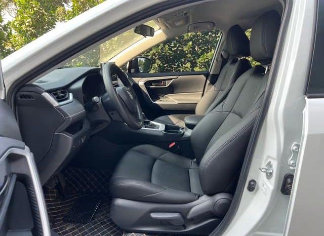 
								Toyota Wildlander, 2021 full									