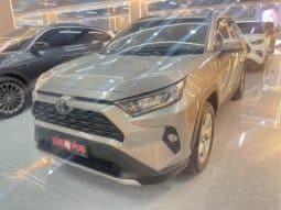 67dd8f6605fb7 Toyota RAV4 (IV), 2021