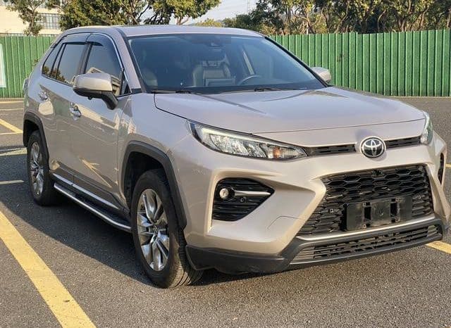 
								Toyota Wildlander, 2021 full									