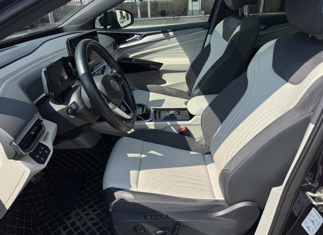 
								Volkswagen ID.4 CROZZ, 2023 full									