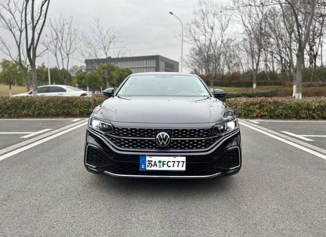 
								Volkswagen Passat, 2022 full									