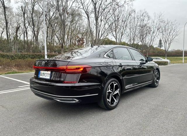 
								Volkswagen Passat, 2022 full									