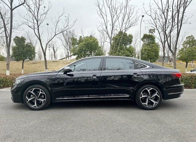 
								Volkswagen Passat, 2022 full									