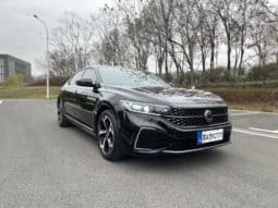 
										Volkswagen Passat, 2022 full									