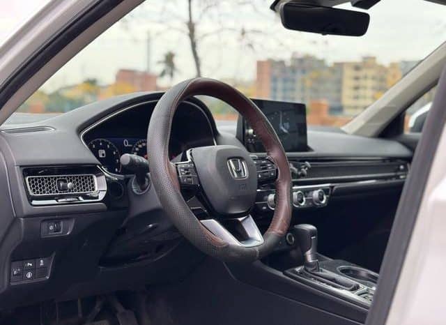 
								Honda Civic, 2022 full									
