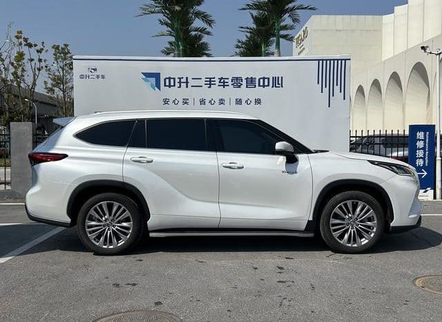 
								Toyota Highlander (III), 2021 full									