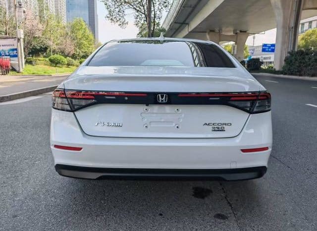 
								Honda Accord, 2023 full									