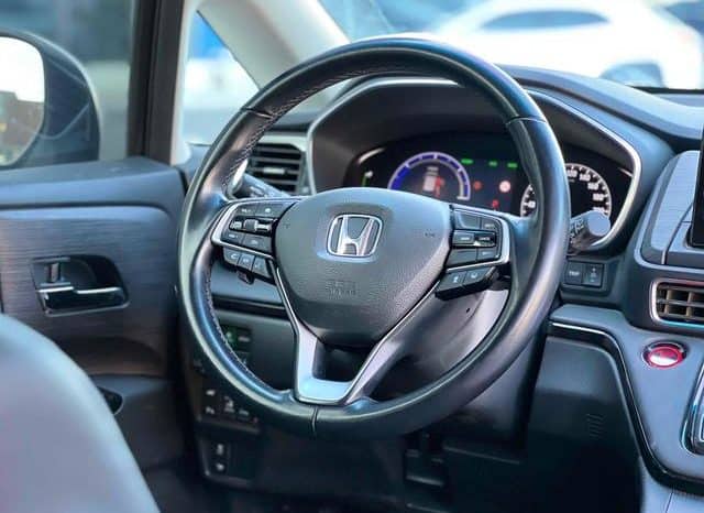 
								Honda Elysion, 2022 full									