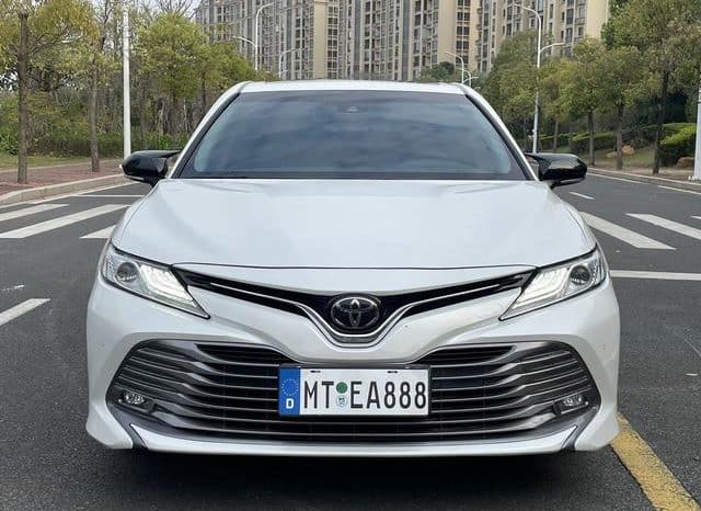 
								Toyota Camry, 2020 full									