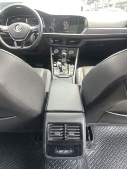 
										Volkswagen Jetta, 2021 full									