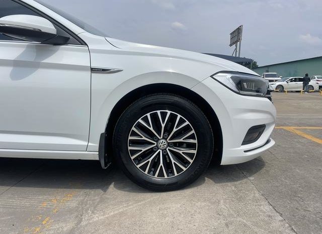 
								Volkswagen Jetta, 2021 full									