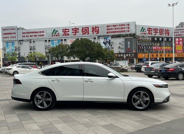 
								Honda Accord, 2024 full									