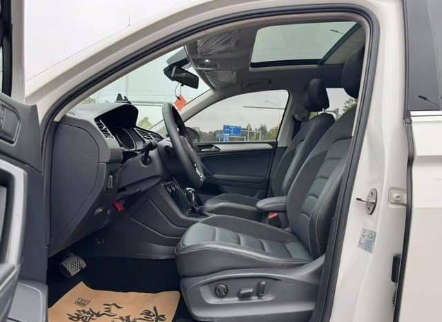 
								Volkswagen Tiguan L, 2020 full									