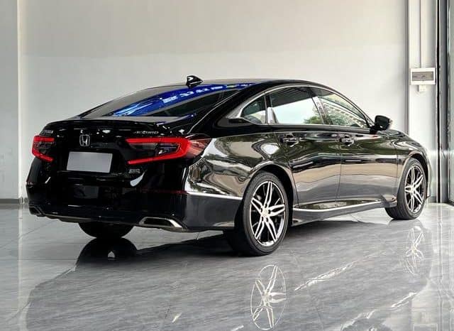 
								Honda Accord, 2022 full									