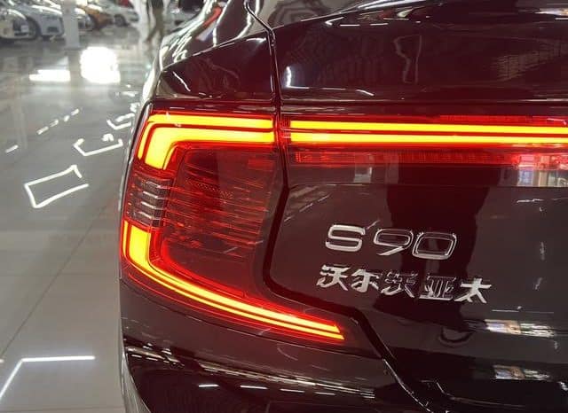 
								Volvo S90, 2022 full									