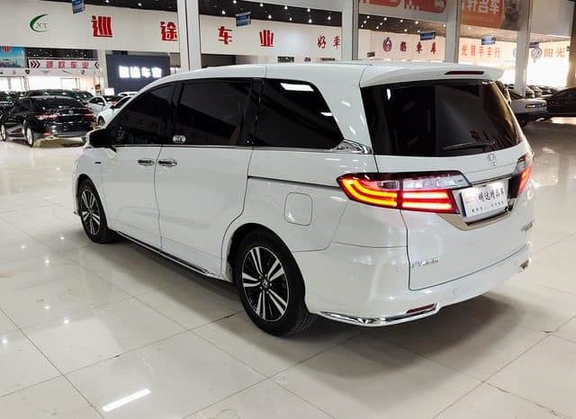 
								Honda Odyssey, 2021 full									