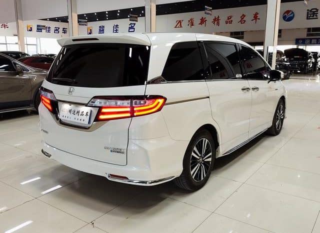 
								Honda Odyssey, 2021 full									