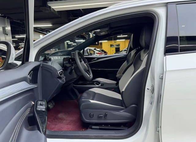 
								Volkswagen ID.4 CROZZ, 2023 full									
