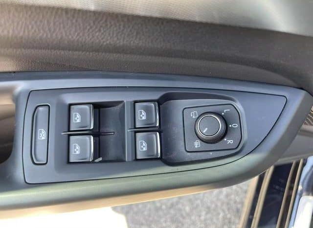 
								Volkswagen Passat, 2023 full									