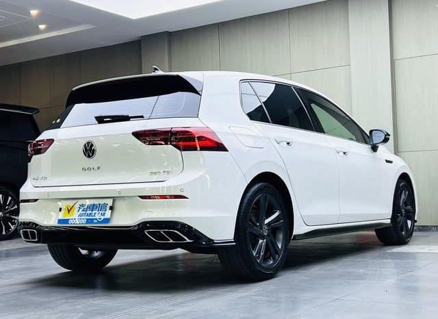 
								Volkswagen Golf 280 TSI, 2022 full									