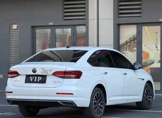 
								Volkswagen Golf 7 (Lavida), 2021 full									