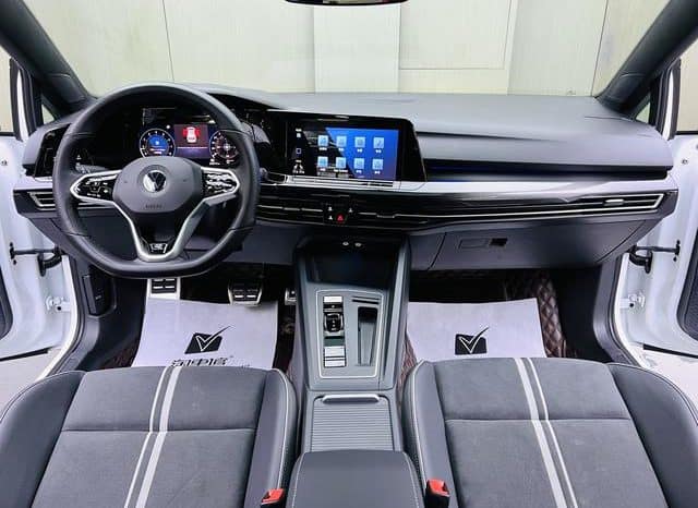 
								Volkswagen Golf 280 TSI, 2022 full									