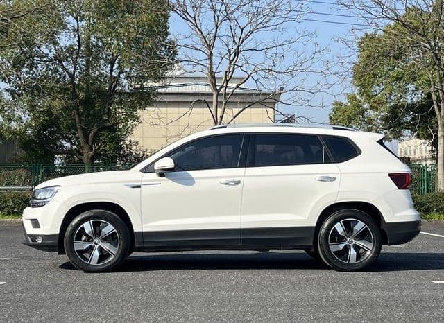 
								Volkswagen Tharu, 2022 full									