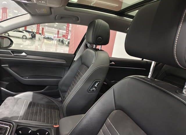 
								Volkswagen Magotan, 2021 full									